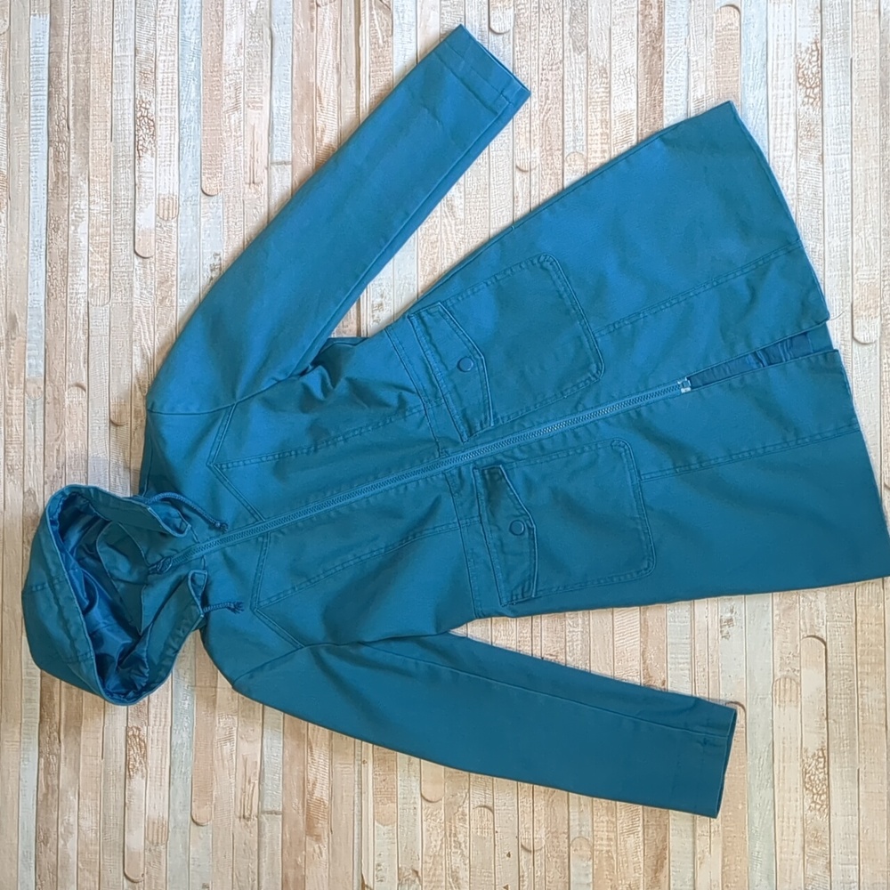 H&M long cloth jacket with pockets and hood spring jacket